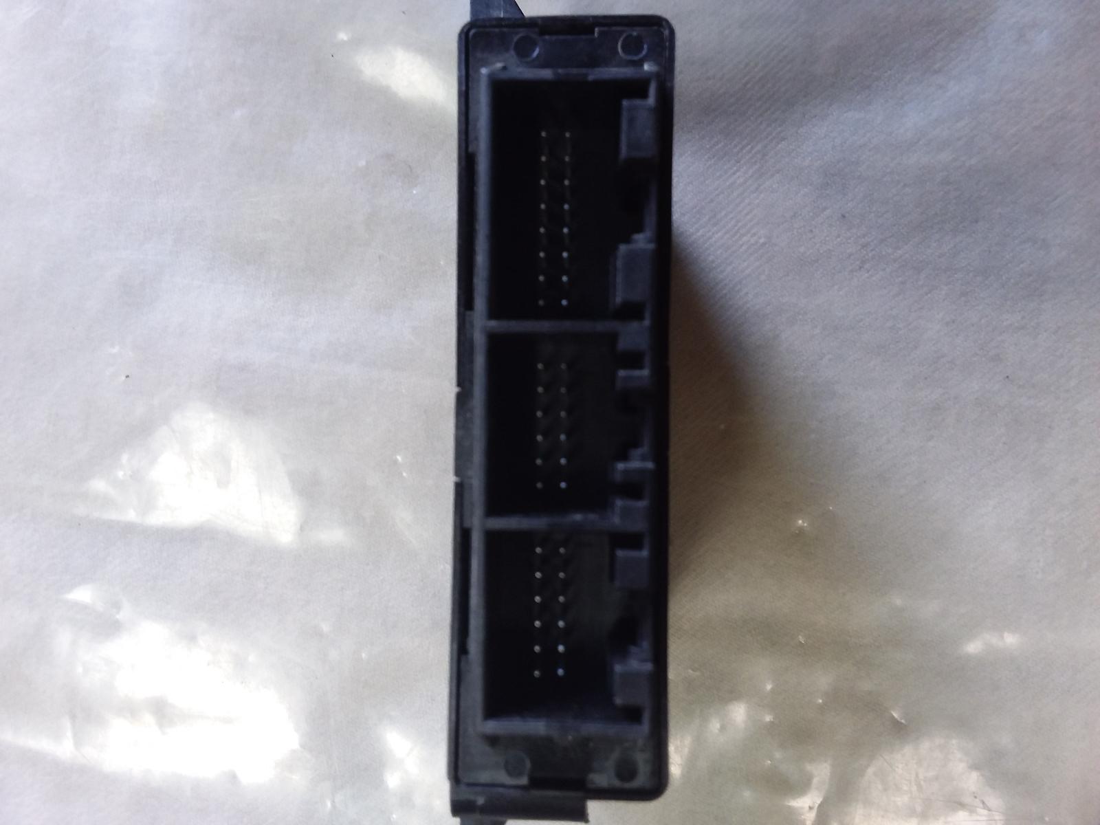 View Auto part Ecu Volkswagen Passat 2012
