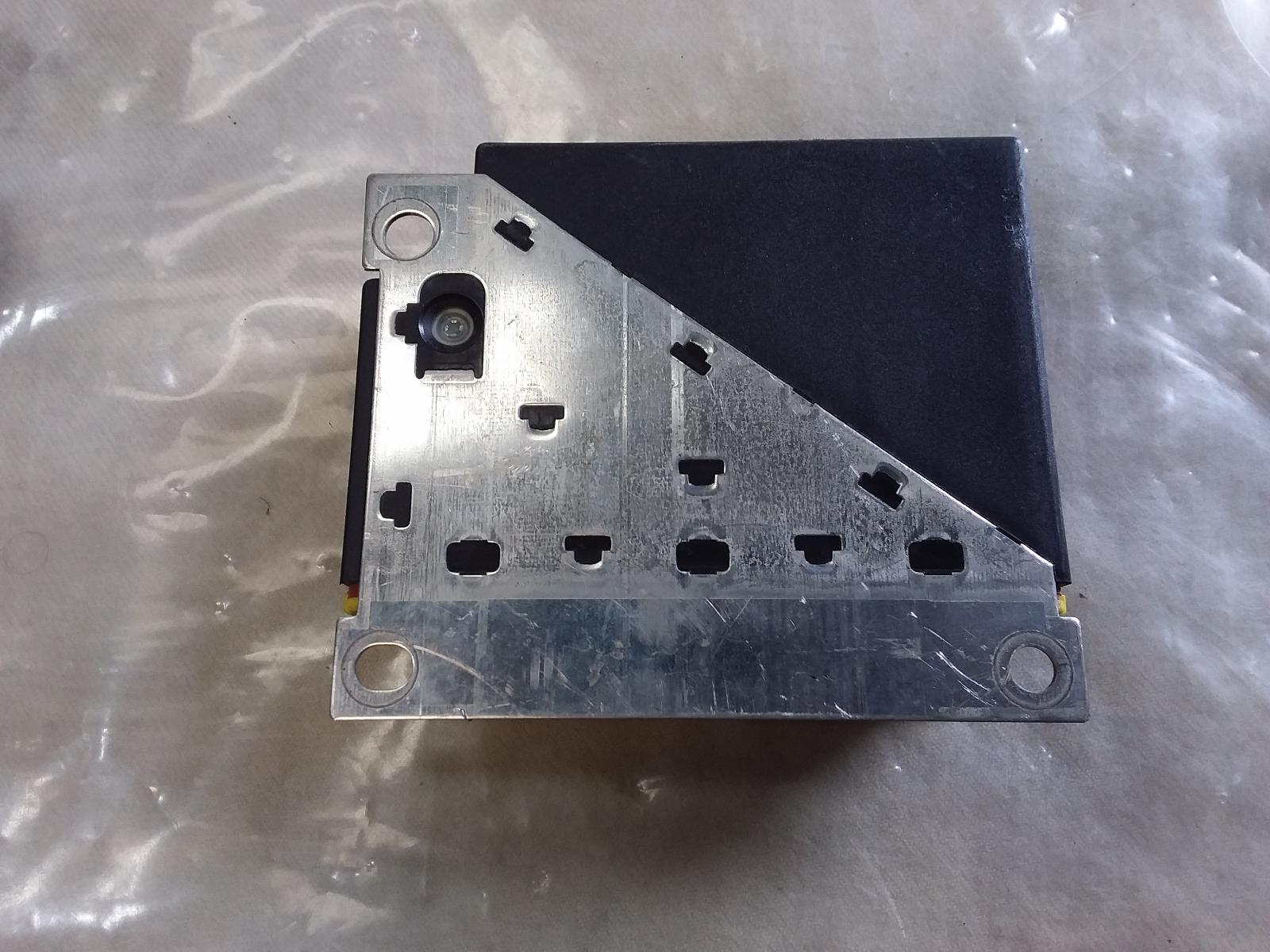 View Auto part Airbag Module/Sensor Volkswagen Polo 2004