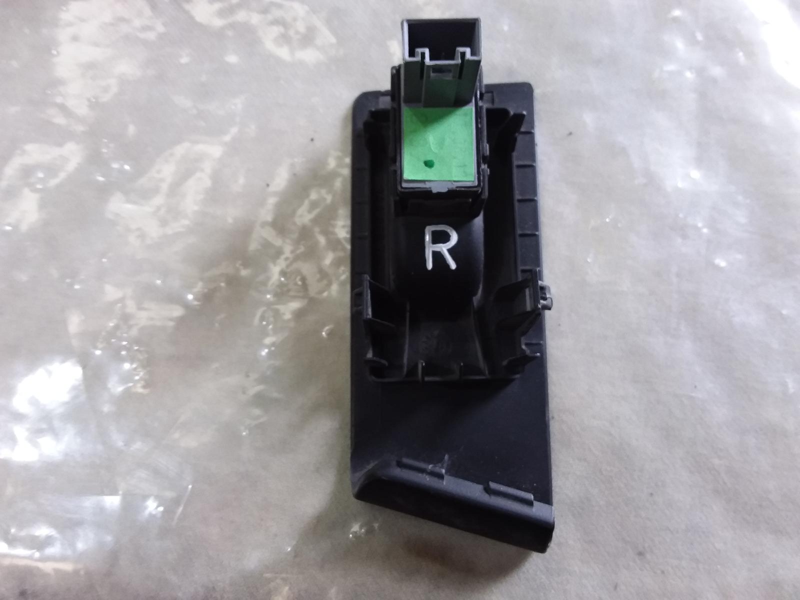 View Auto part Pwr Dr Wind Switch Volkswagen Passat 2012