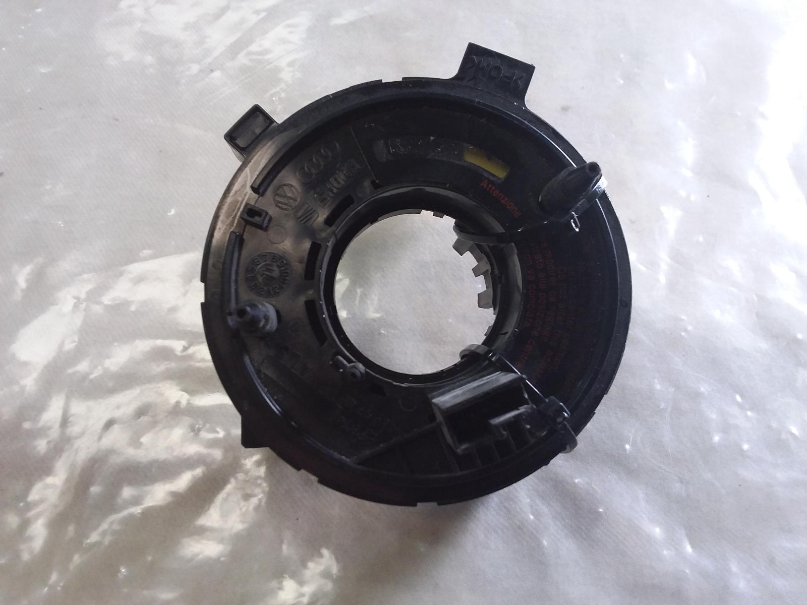 View Auto part Airbag Module/Sensor Volkswagen Passat 2001
