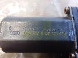 View Auto part Right Rear Wnd Reg/Motor Volkswagen Passat 2002