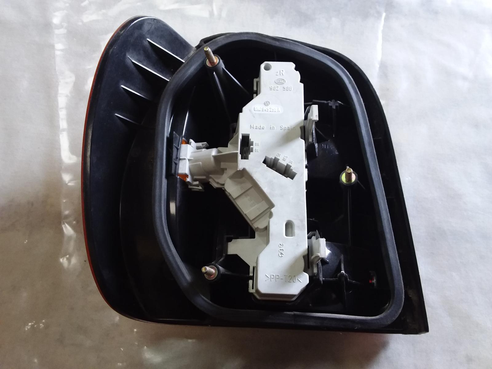 View Auto part Right Taillight Volkswagen Polo 1997