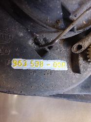 View Auto part Right Headlamp Volkswagen Bora 2001