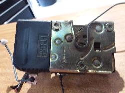 View Auto part Door/Boot/Gate Lock Peugeot 206 2001