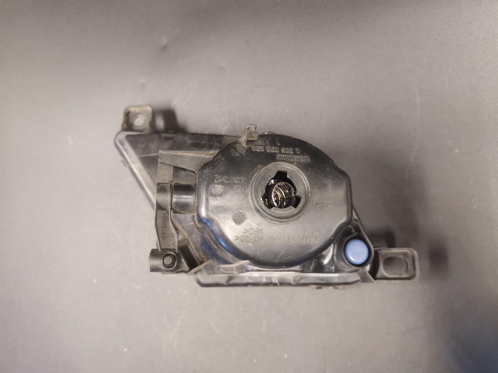 View Auto part Left Indicator/Fog/Side Bmw 5 Series 2007