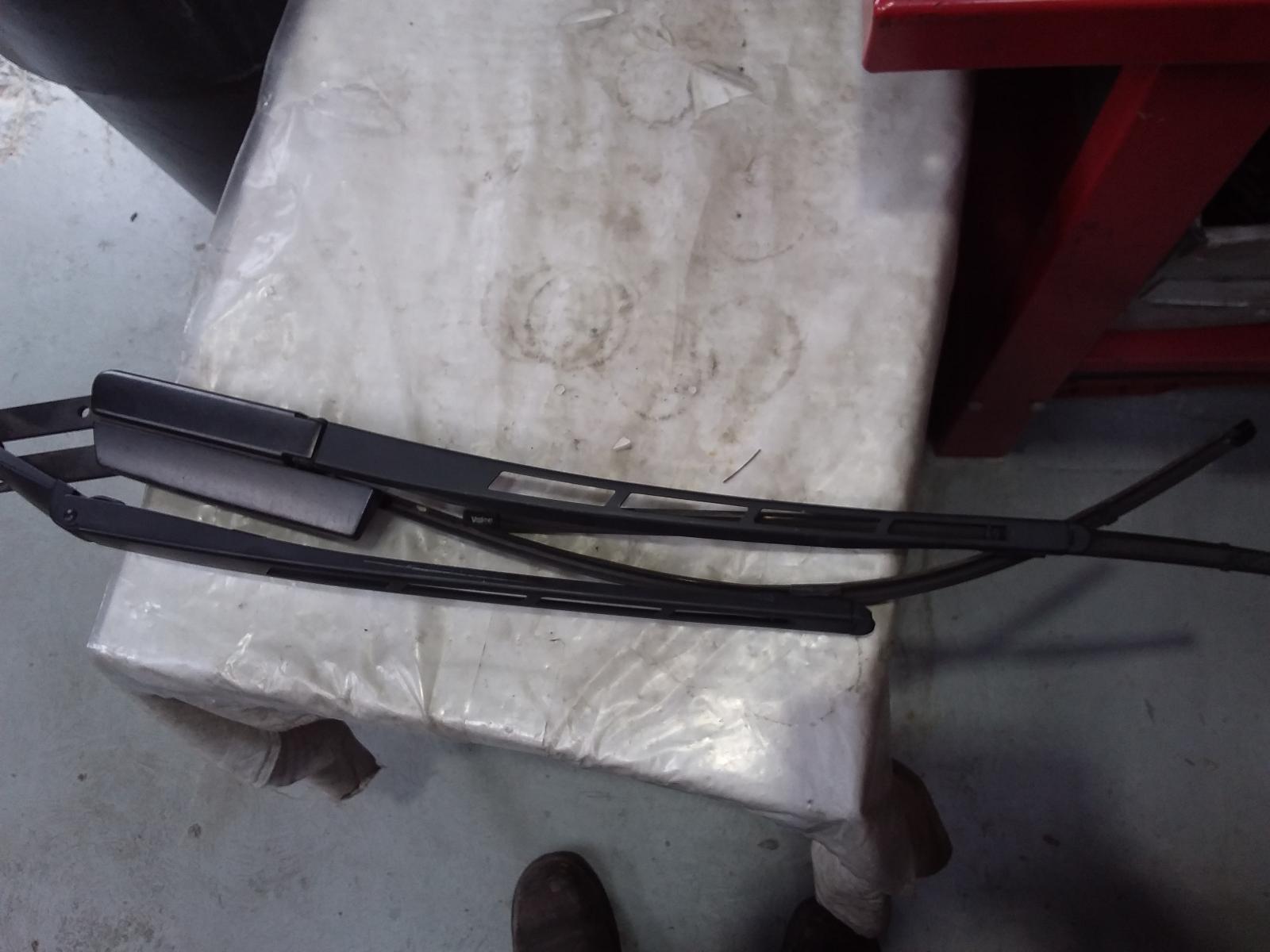 View Auto part Wiper Arm Holden Astra 2006