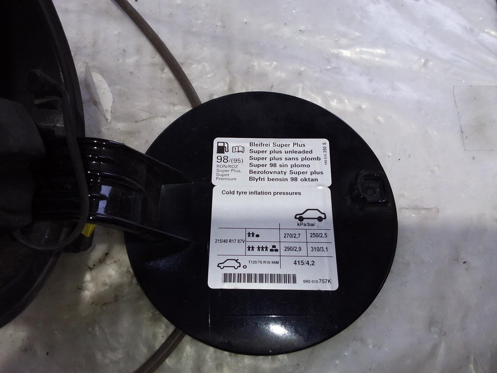 View Auto part Fuel Door / Filler Volkswagen Polo 2012