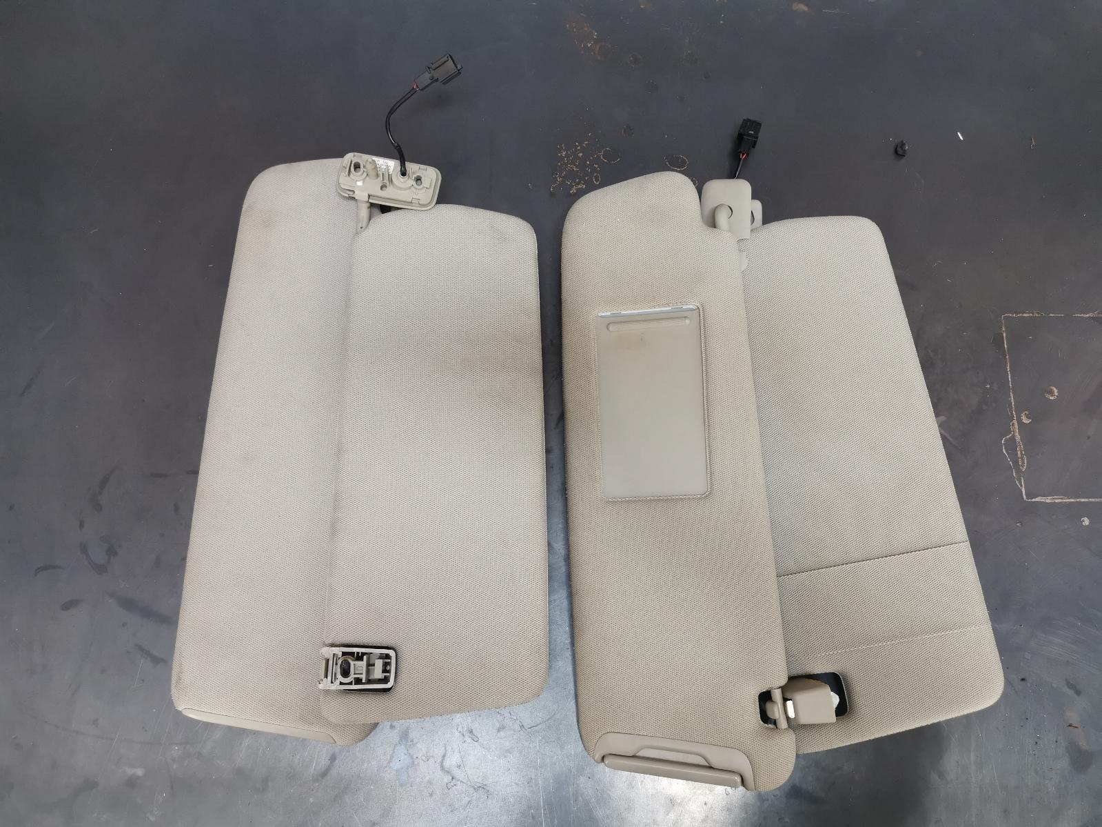 View Auto part Sunvisor Audi Q7 2010