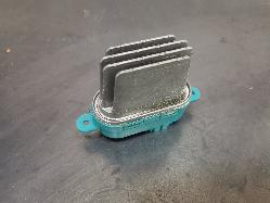 View Auto part Fan Speed Resistor Audi Q7 2010