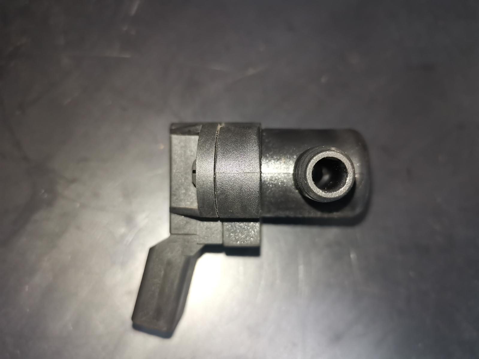 2010 Audi Q7 Map Sensor View Auto part Map Sensor Audi Q7 2010