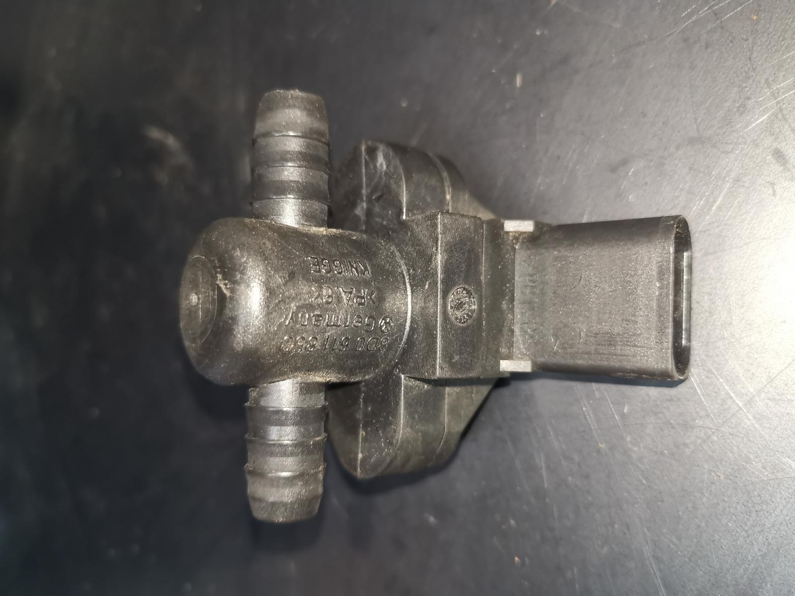 2010 Audi Q7 Map Sensor View Auto part Map Sensor Audi Q7 2010