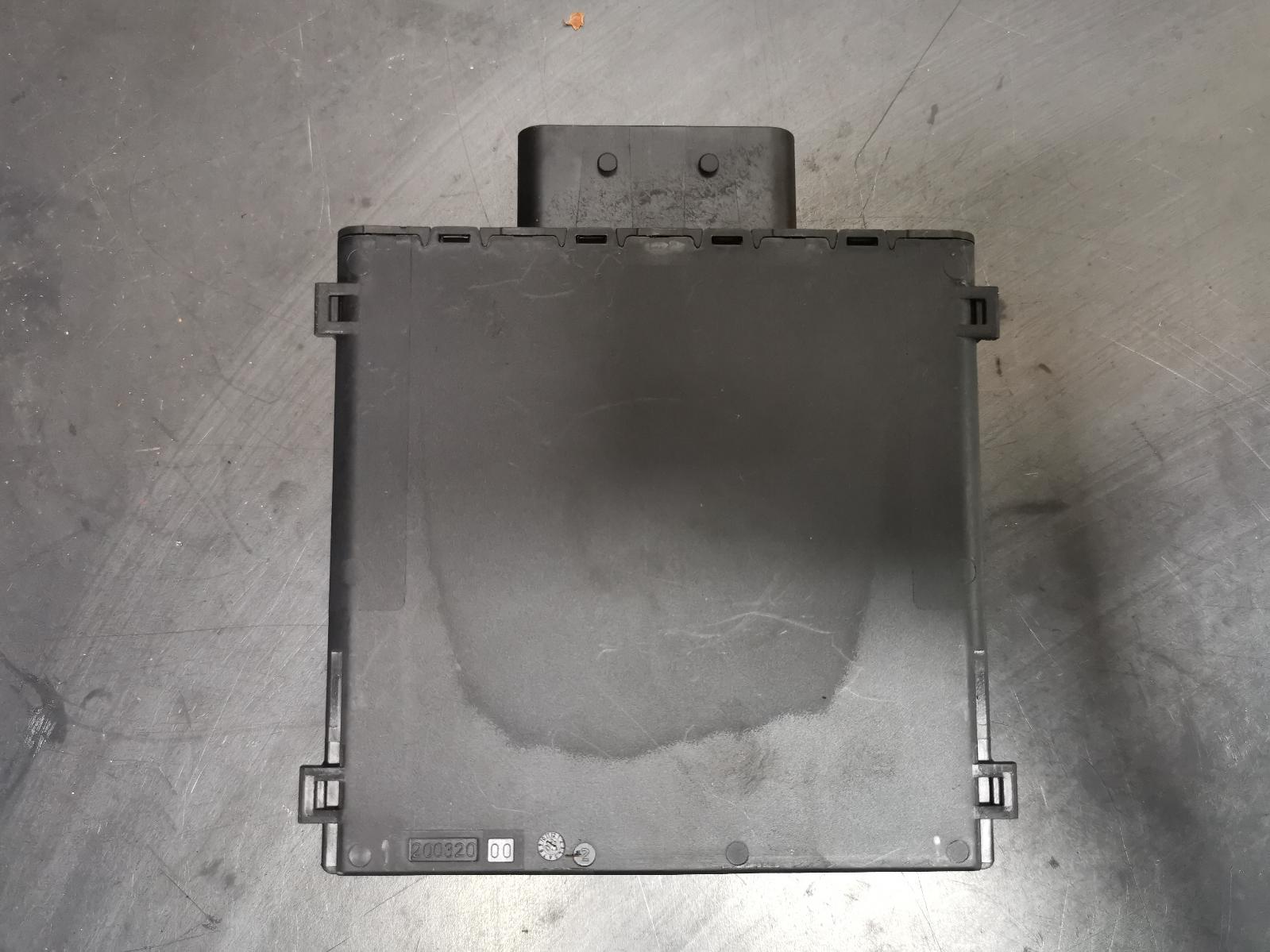 View Auto part Misc Audi Q7 2010
