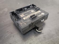 View Auto part Misc Audi Q7 2010