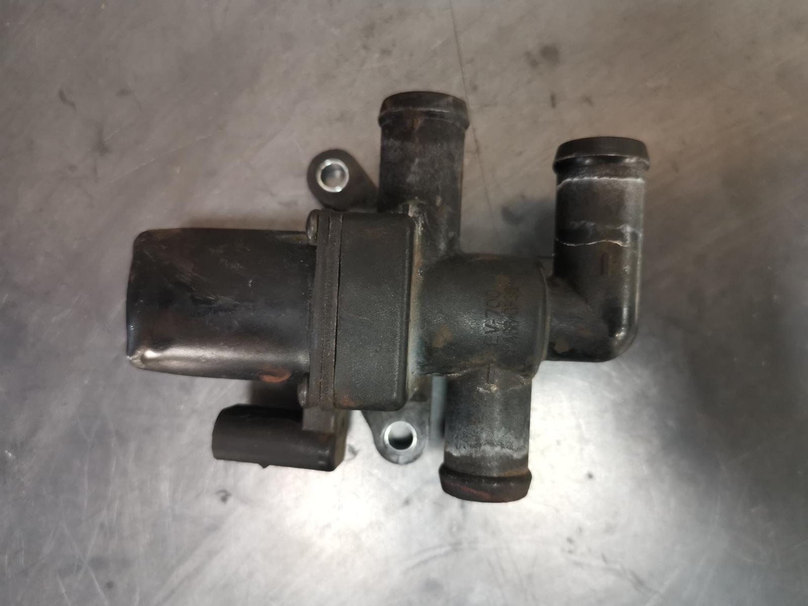 2010 Audi Q7 Solenoid View Auto part Solenoid Audi Q7 2010