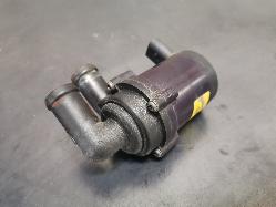 View Auto part Water Pump Audi Q7 2010