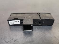 View Auto part Flasher/Hazard Relay Audi Q7 2010