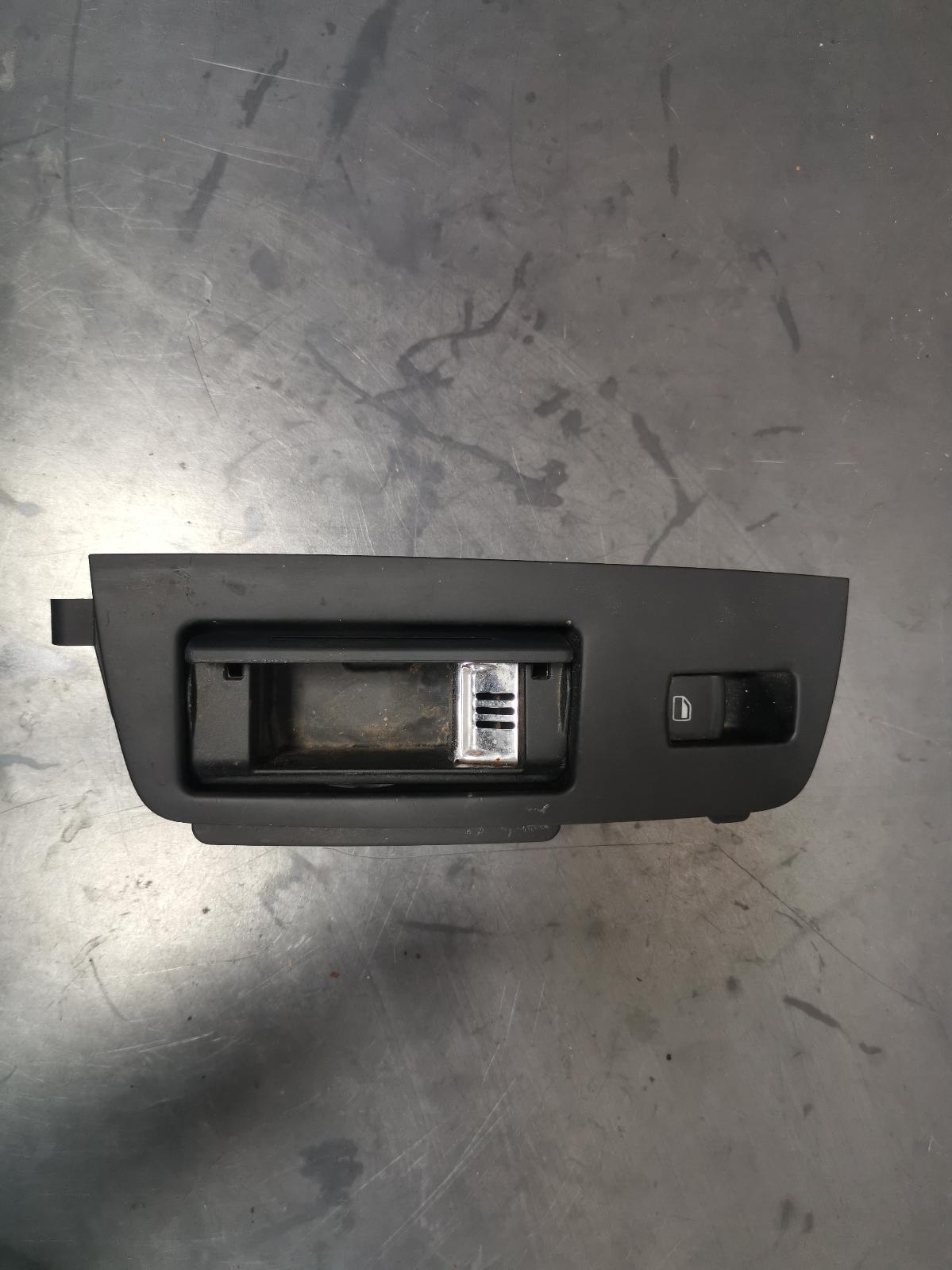 2010 Audi Q7 Pwr Dr Wind Switch View Auto part Pwr Dr Wind Switch Audi Q7 2010