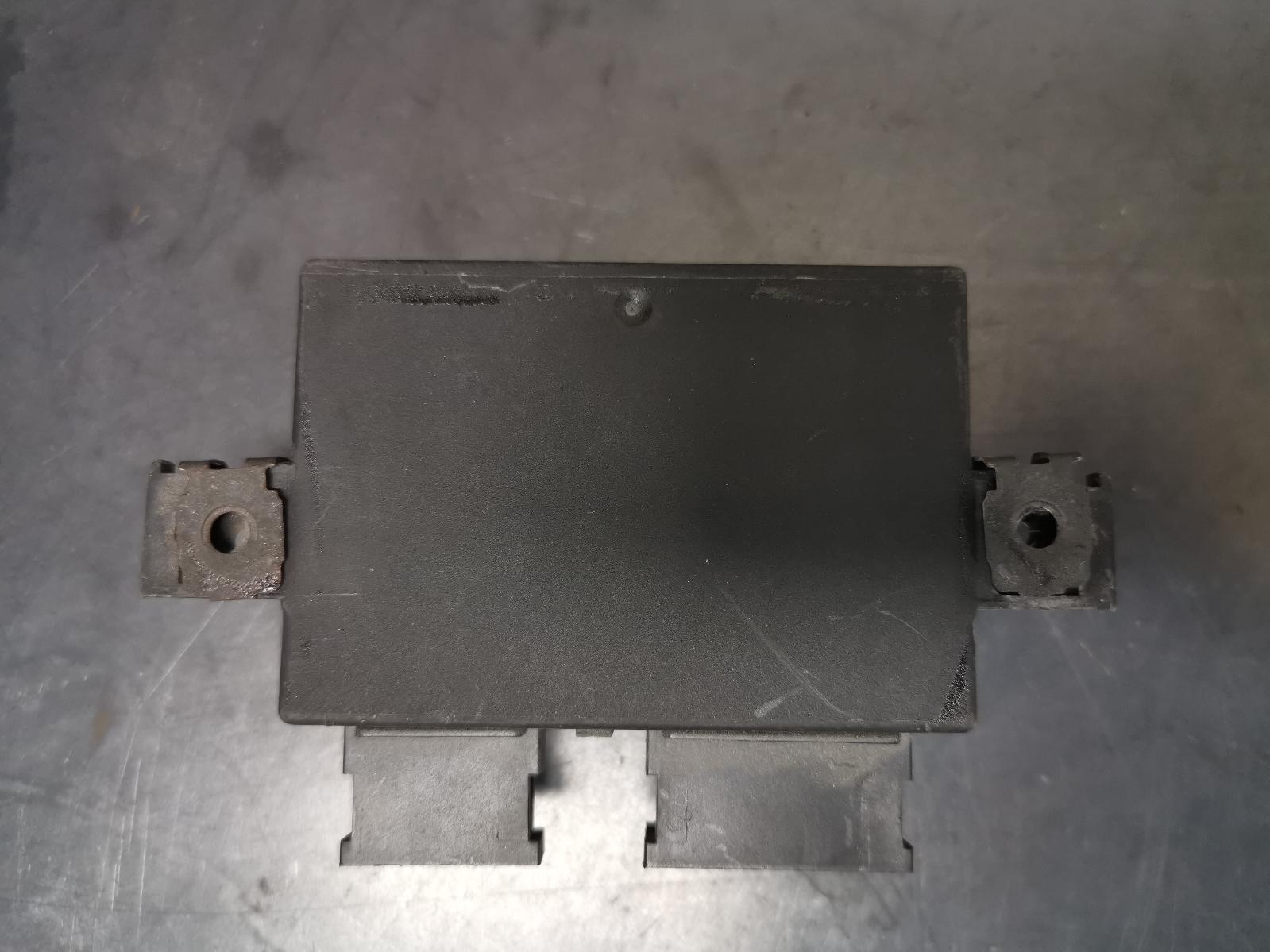 View Auto part Misc Volkswagen Passat 2002