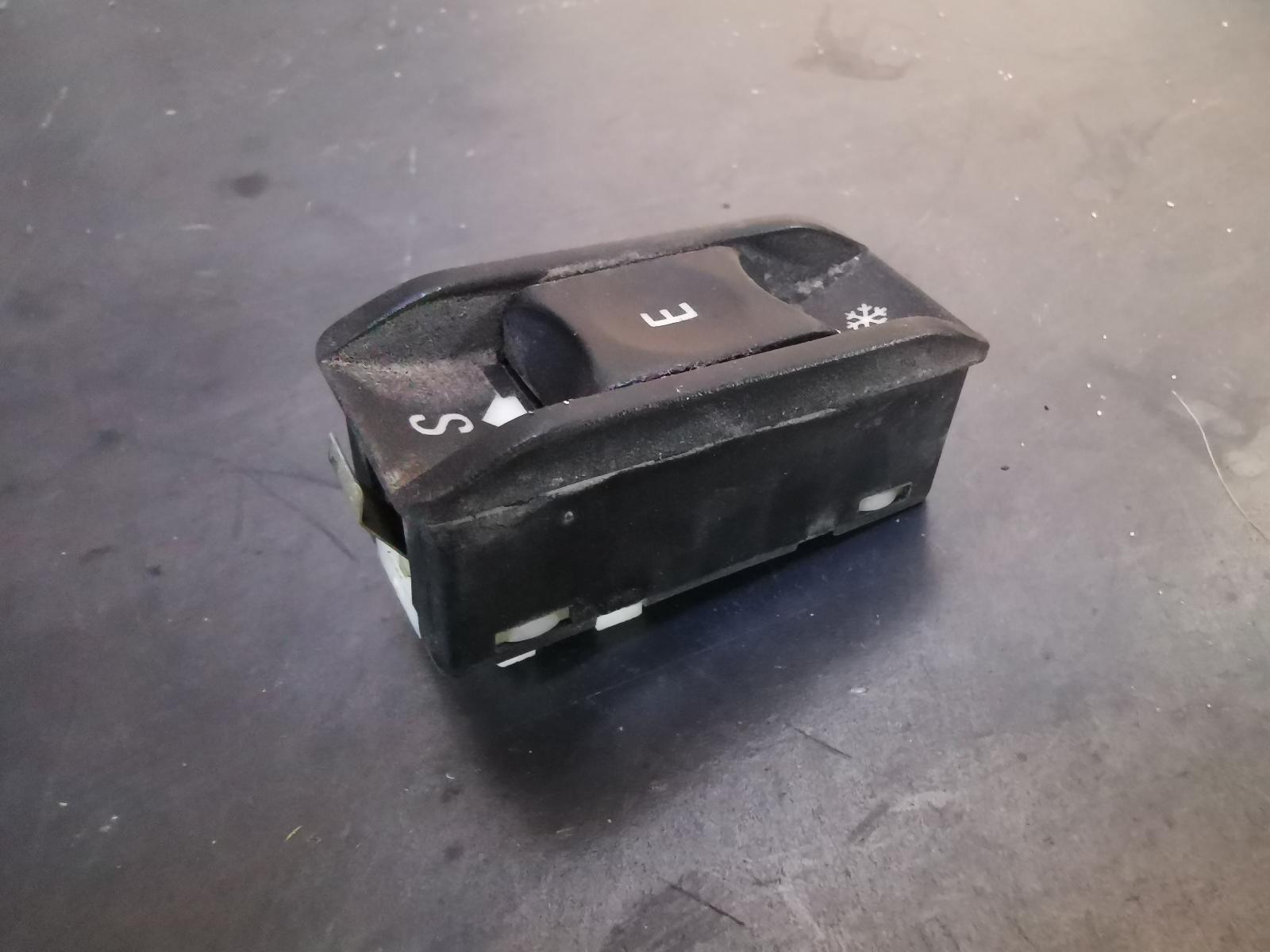 View Auto part Misc Switch/Relay Bmw 3 Series 1997