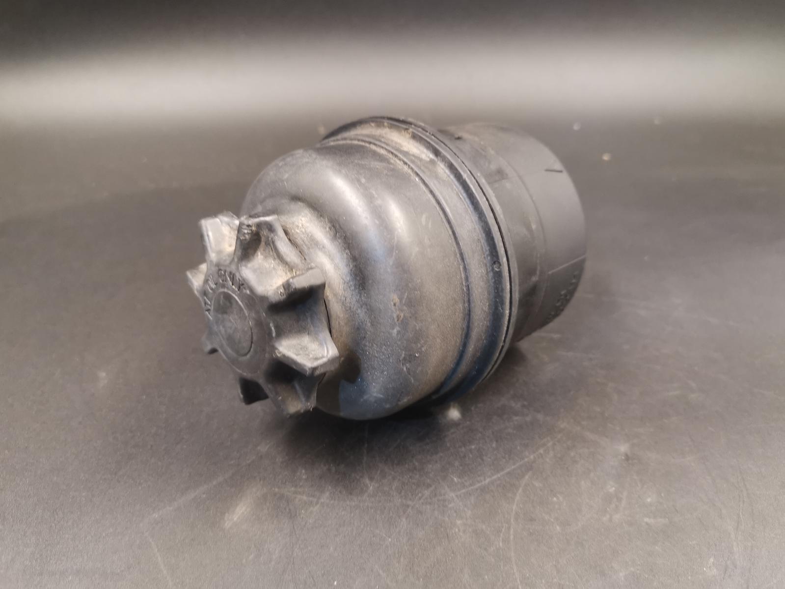 View Auto part P/S Reservoir Bmw 3 Series 2000