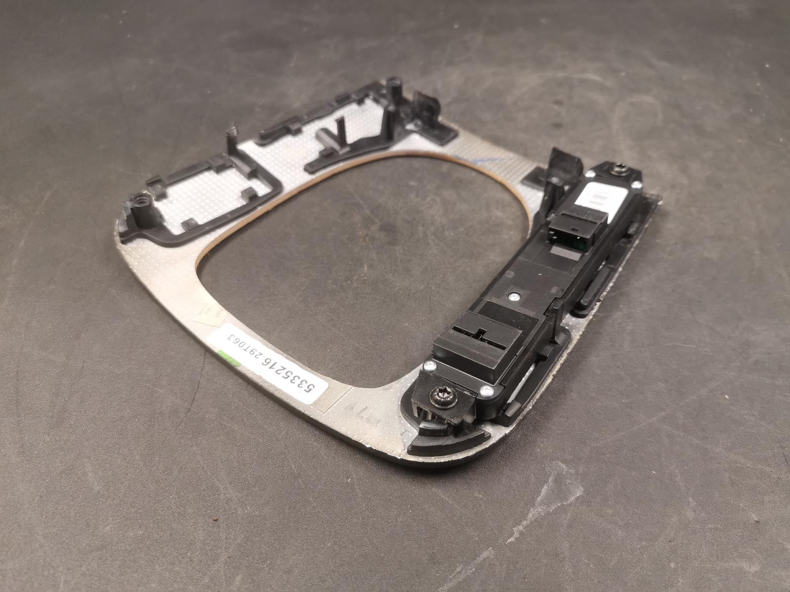 View Auto part Trim Panel Mercedes S Class 2003