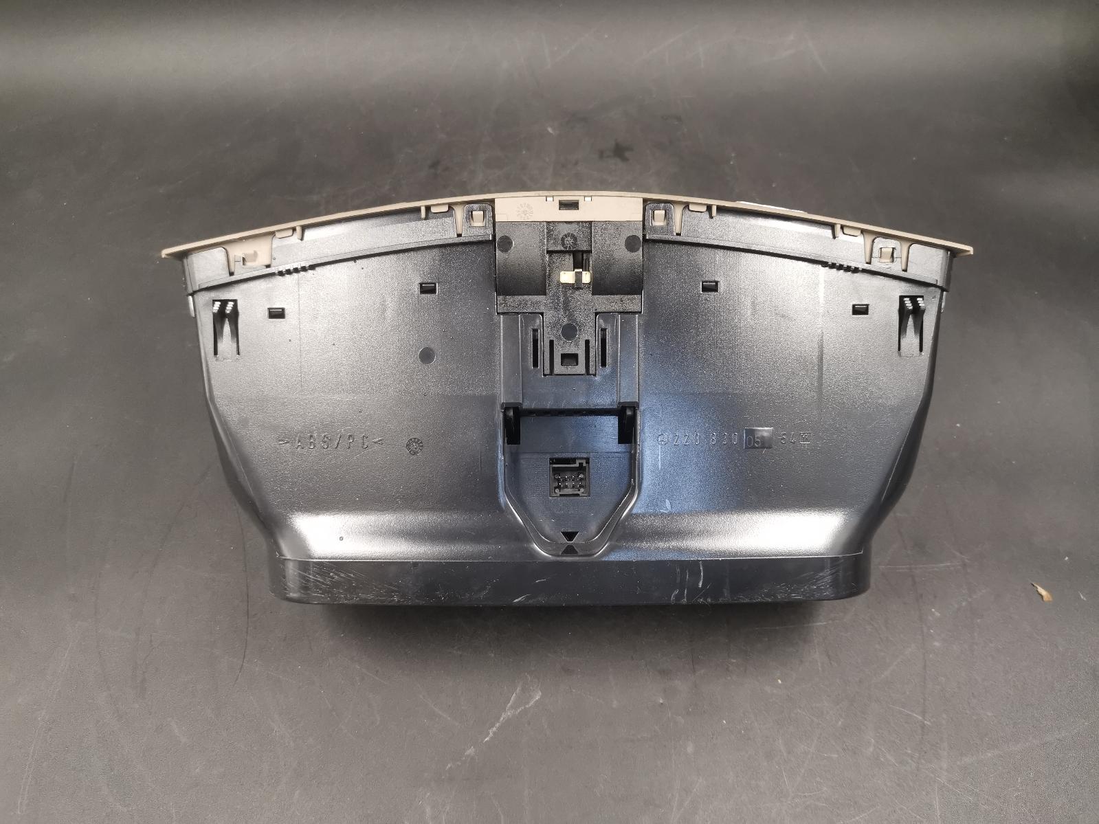 View Auto part Misc Mercedes S Class 2003