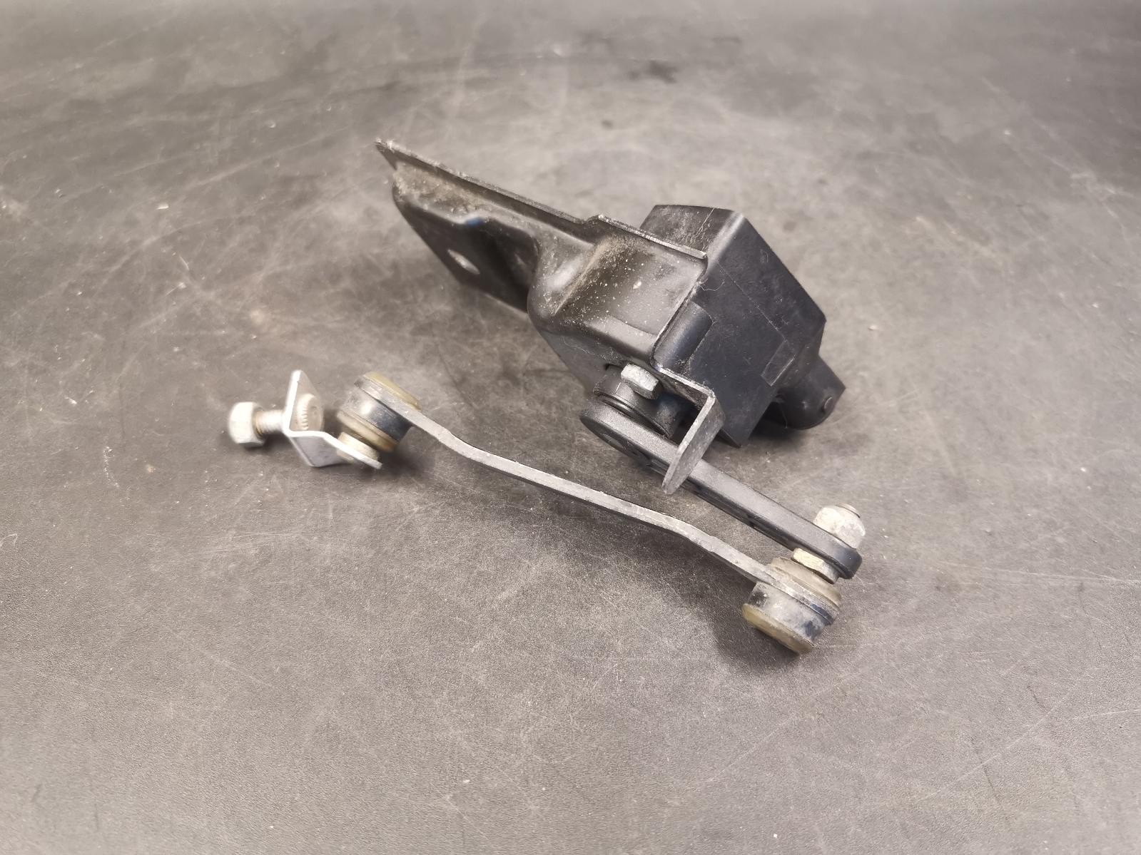 View Auto part Misc Switch/Relay Mercedes S Class 2003
