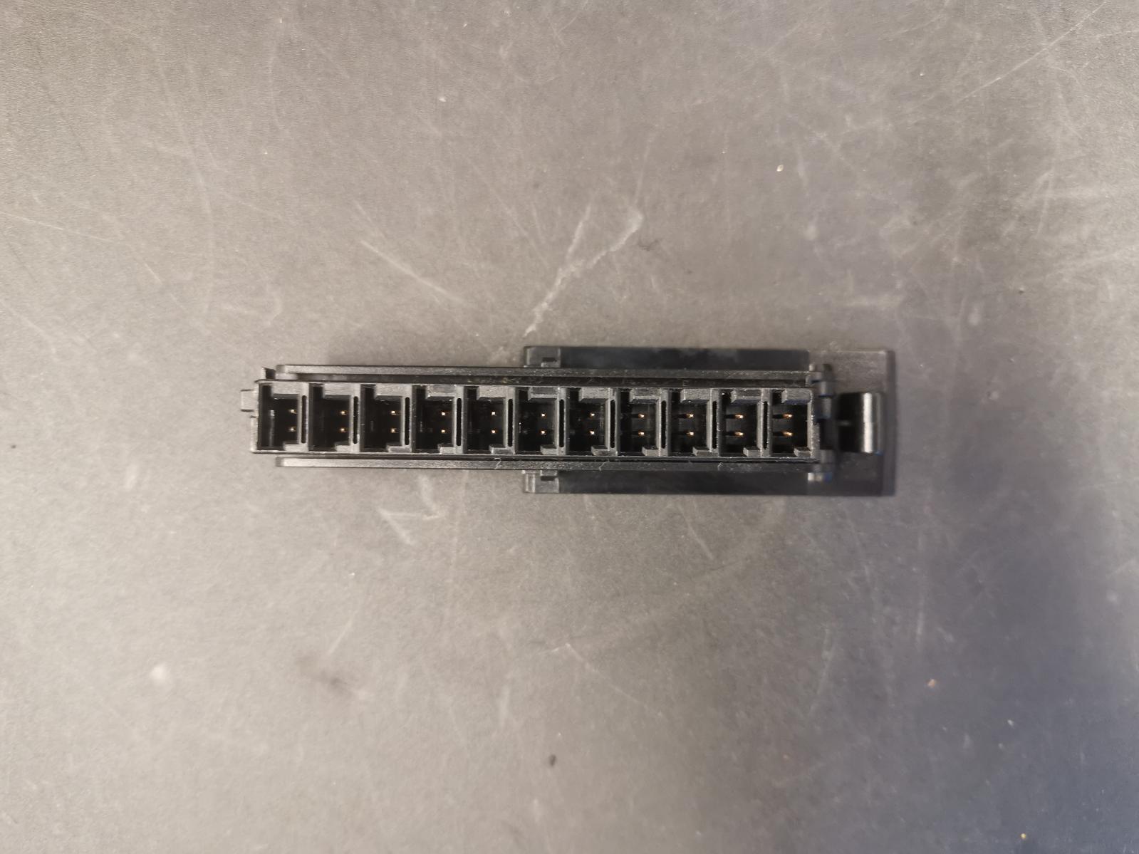 View Auto part Misc Mercedes S Class 2003
