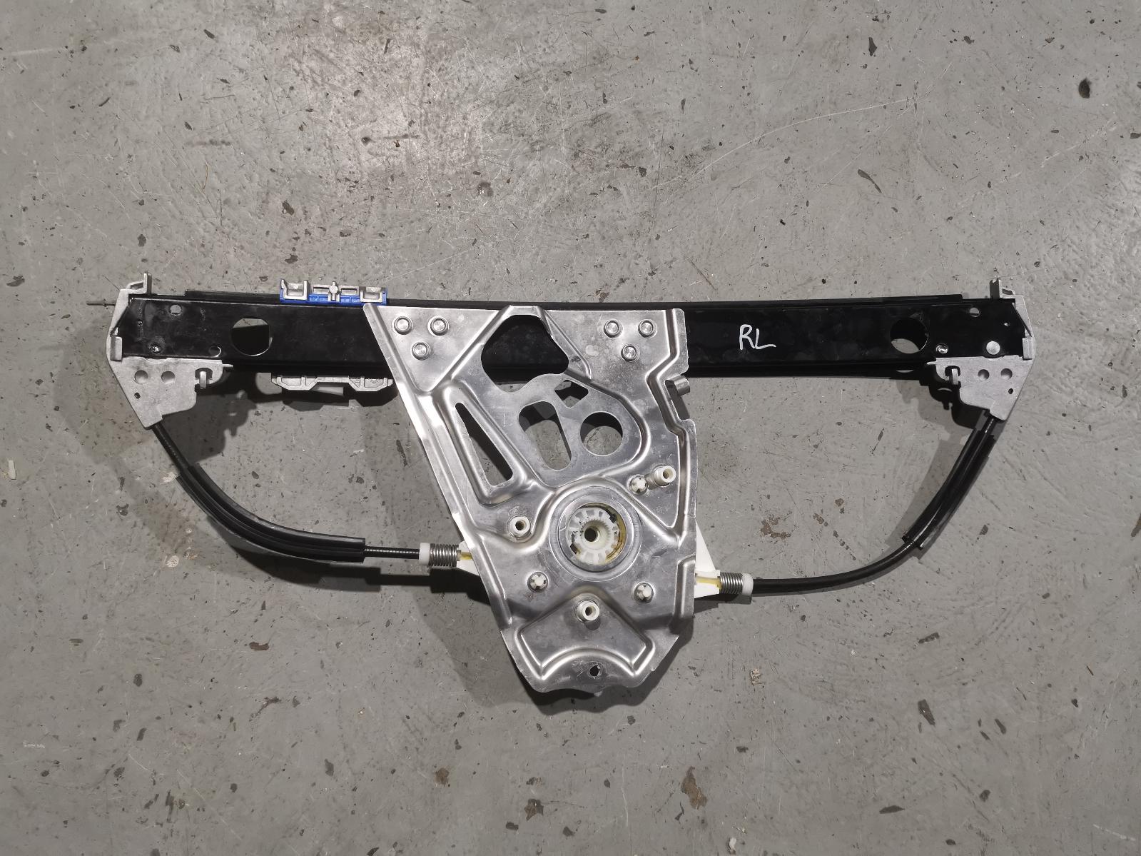 View Auto part Left Rear Wnd Reg/Motor Mercedes S Class 2003