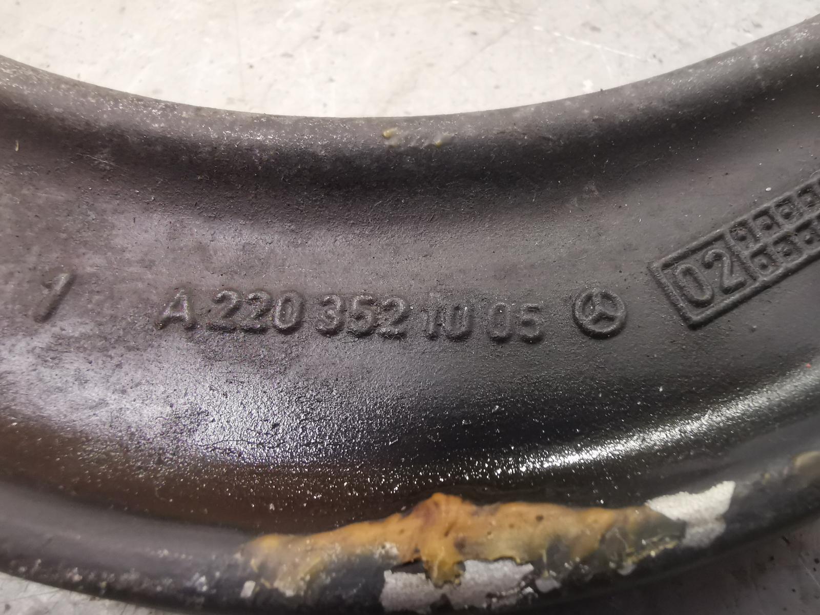 View Auto part Left Rear Trailing Arm Mercedes S Class 2003