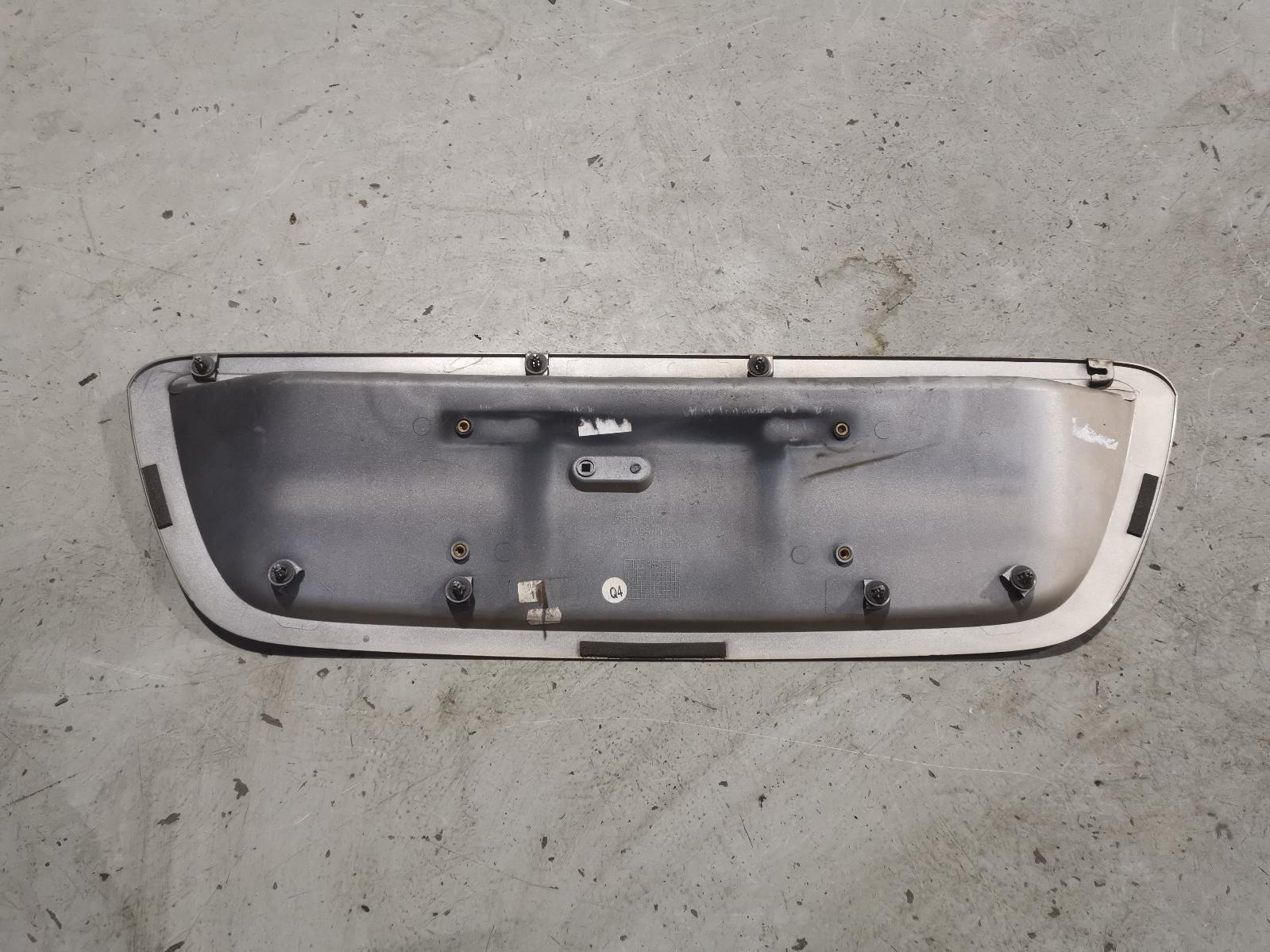 View Auto part Bootlid/Tailgate Mercedes S Class 2003