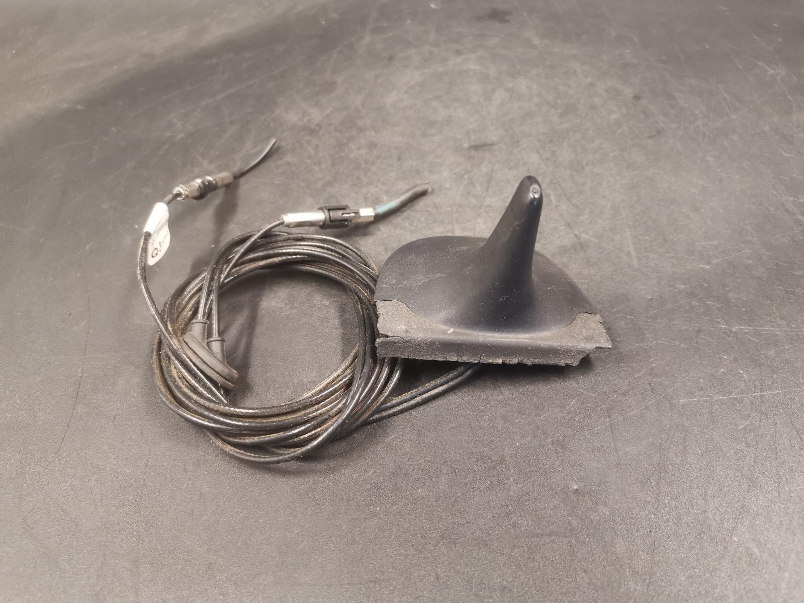 View Auto part Antenna Mercedes S Class 2003