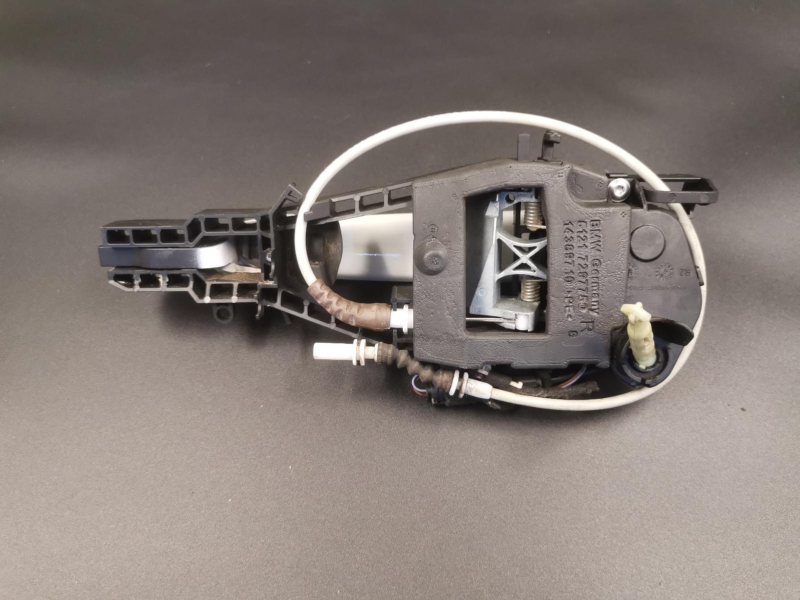 View Auto part Door Handle Bmw 1 Series 2013