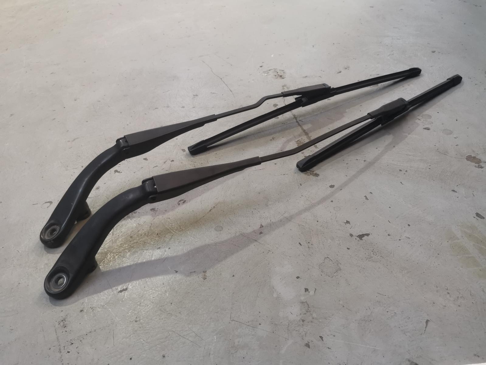 View Auto part Wiper Arm Bmw 1 Series 2013