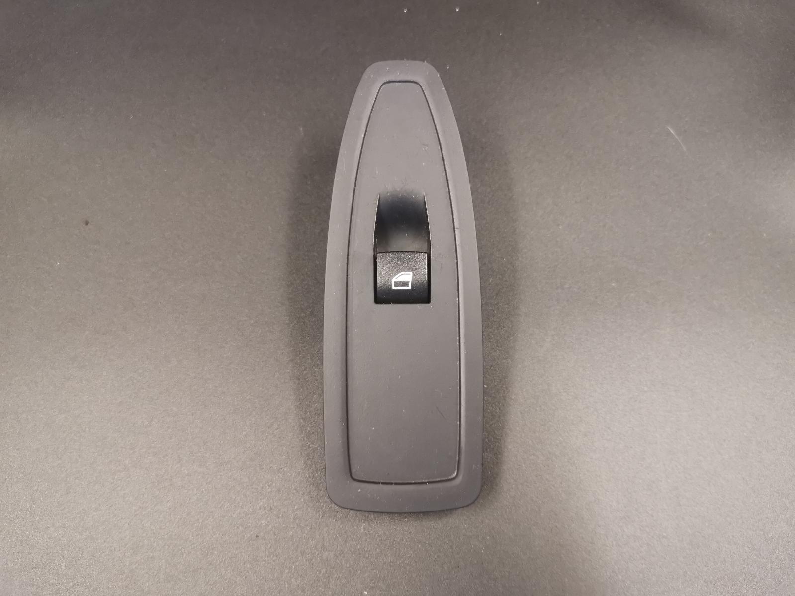 View Auto part Pwr Dr Wind Switch Bmw 1 Series 2013