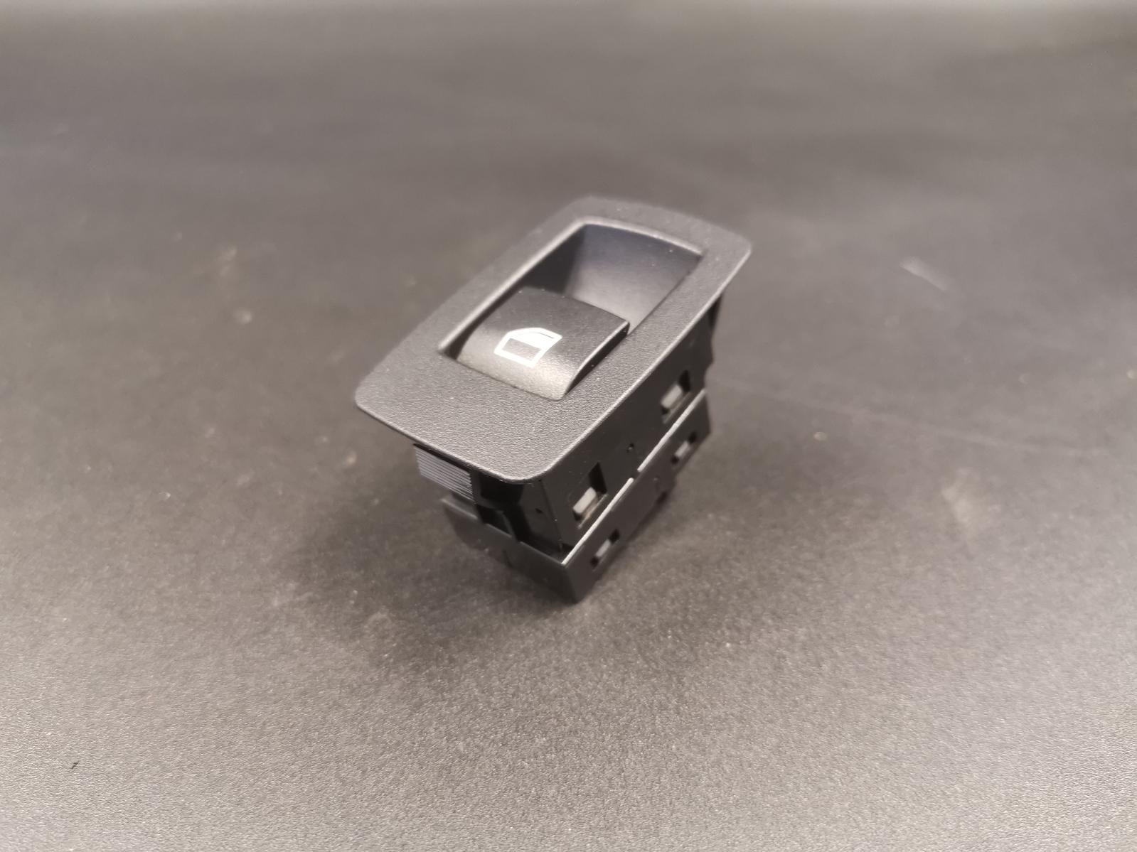 View Auto part Pwr Dr Wind Switch Bmw 1 Series 2013