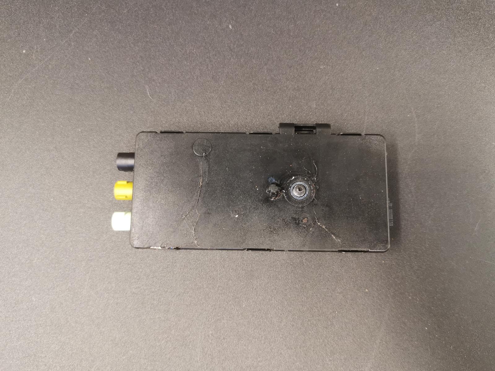 View Auto part Antenna Bmw 1 Series 2013