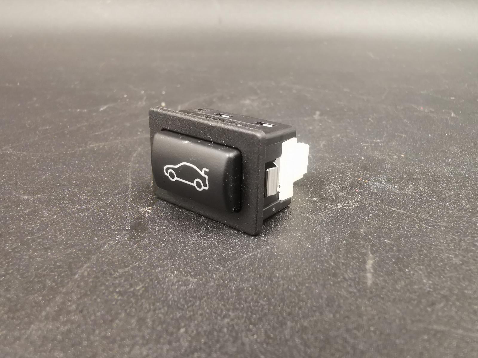 View Auto part Misc Switch/Relay Bmw 1 Series 2013