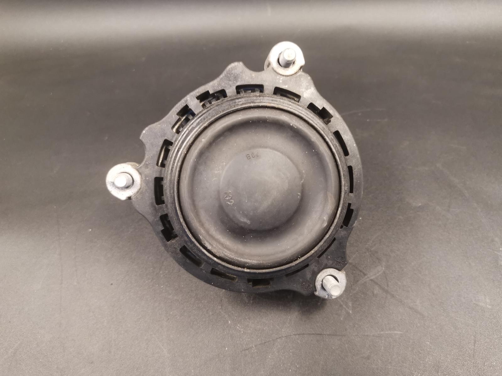 View Auto part Mount Bmw 1 Series 2013