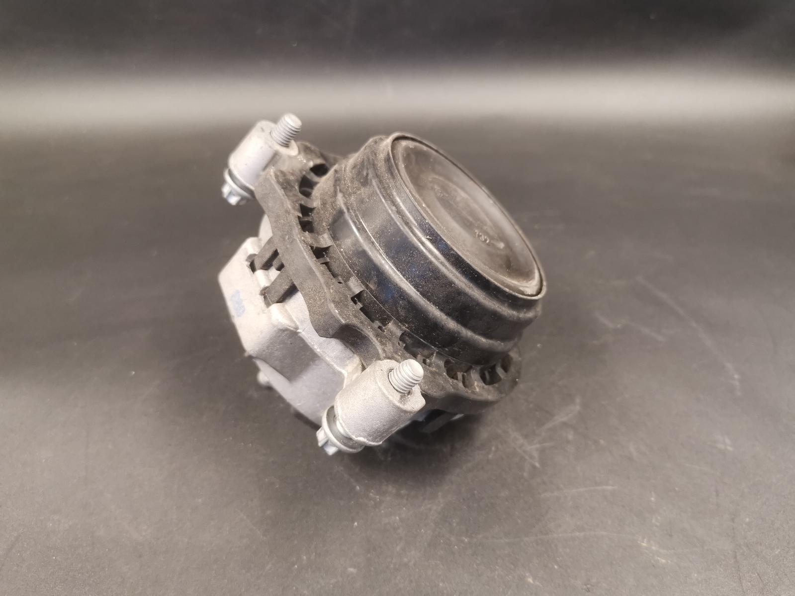 View Auto part Mount Bmw 1 Series 2013