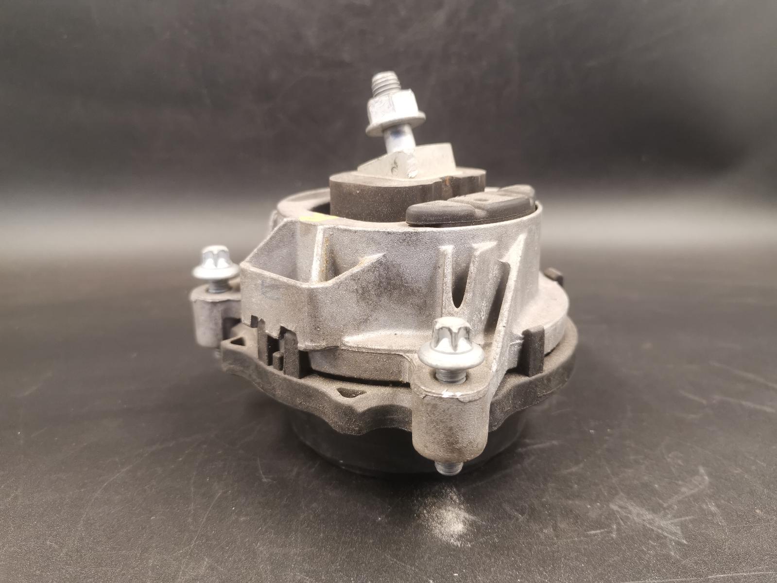 View Auto part Mount Bmw 1 Series 2013